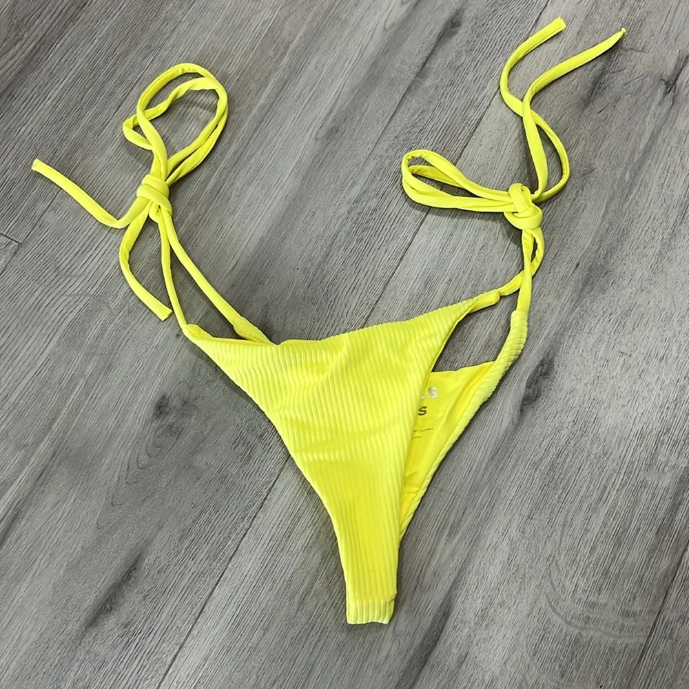 FRANKIES BIKINIS Sky Ribbed Bikini Bottom in Lemonade
